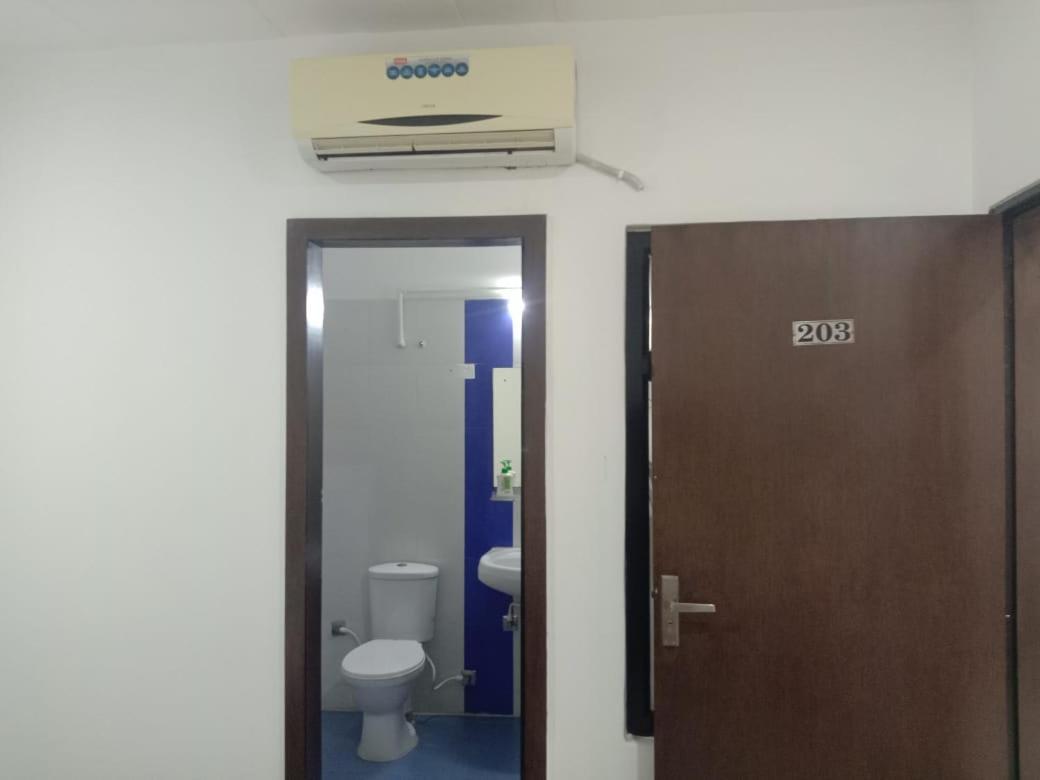 Supreme Guest House By Wb Inn Agra  Exteriör bild
