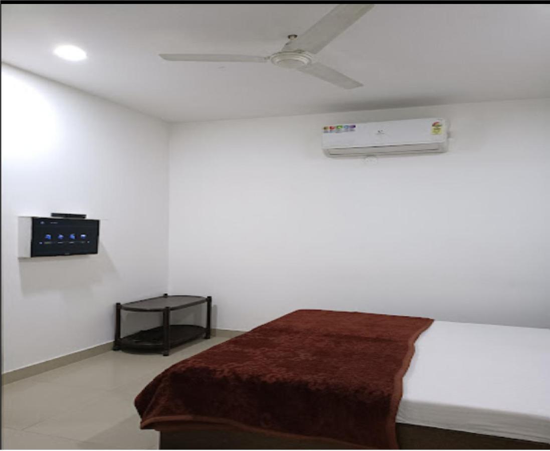Supreme Guest House By Wb Inn Agra  Exteriör bild