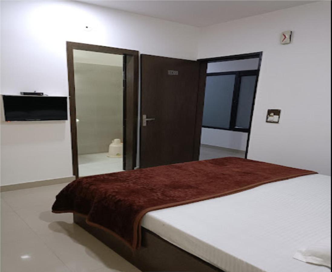 Supreme Guest House By Wb Inn Agra  Exteriör bild